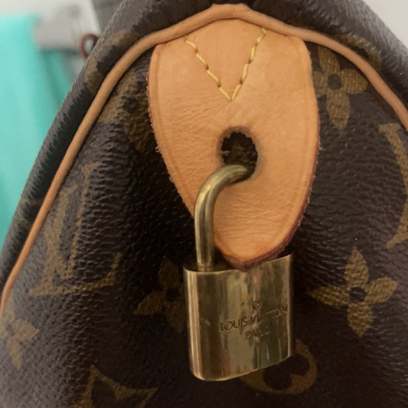 Authentic!!!!! Louis Vuitton Speedy 30 - Picture 3 of 16